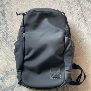 Evergoods Civic Half Zip 22L 13003d Stylish Black Men's Backpack